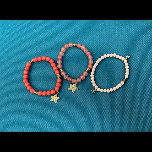Jewelry - Set of 3 Starfish Charm Stretch Bracelets